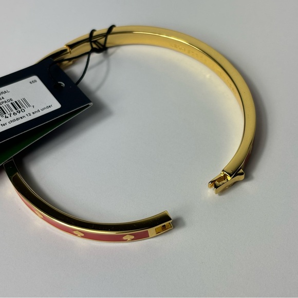 Kate Spade Coral Enamel and Gold Bracelet Spot the Spade - Picture 8 of 10